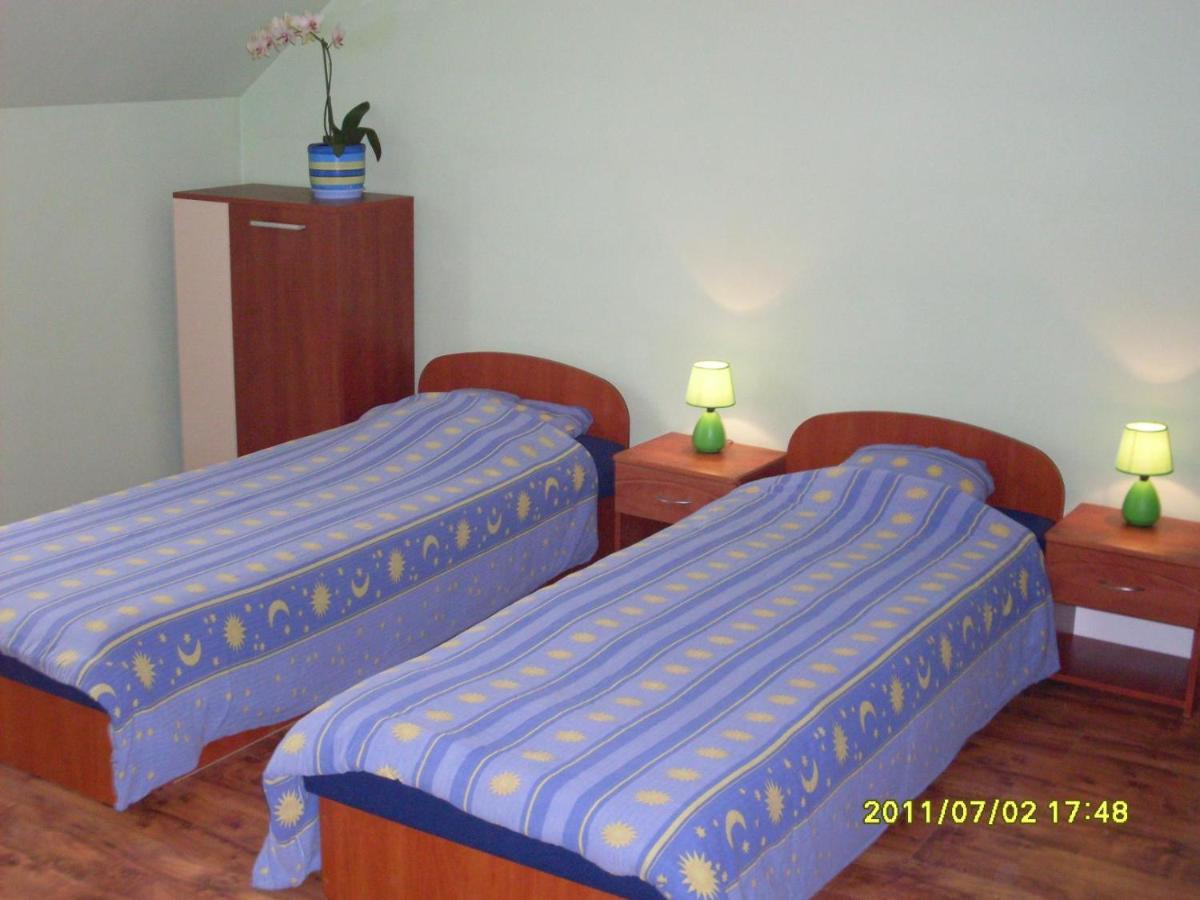 W.Mieczowa Apartment ชวีโนวิชแจ ภายนอก รูปภาพ