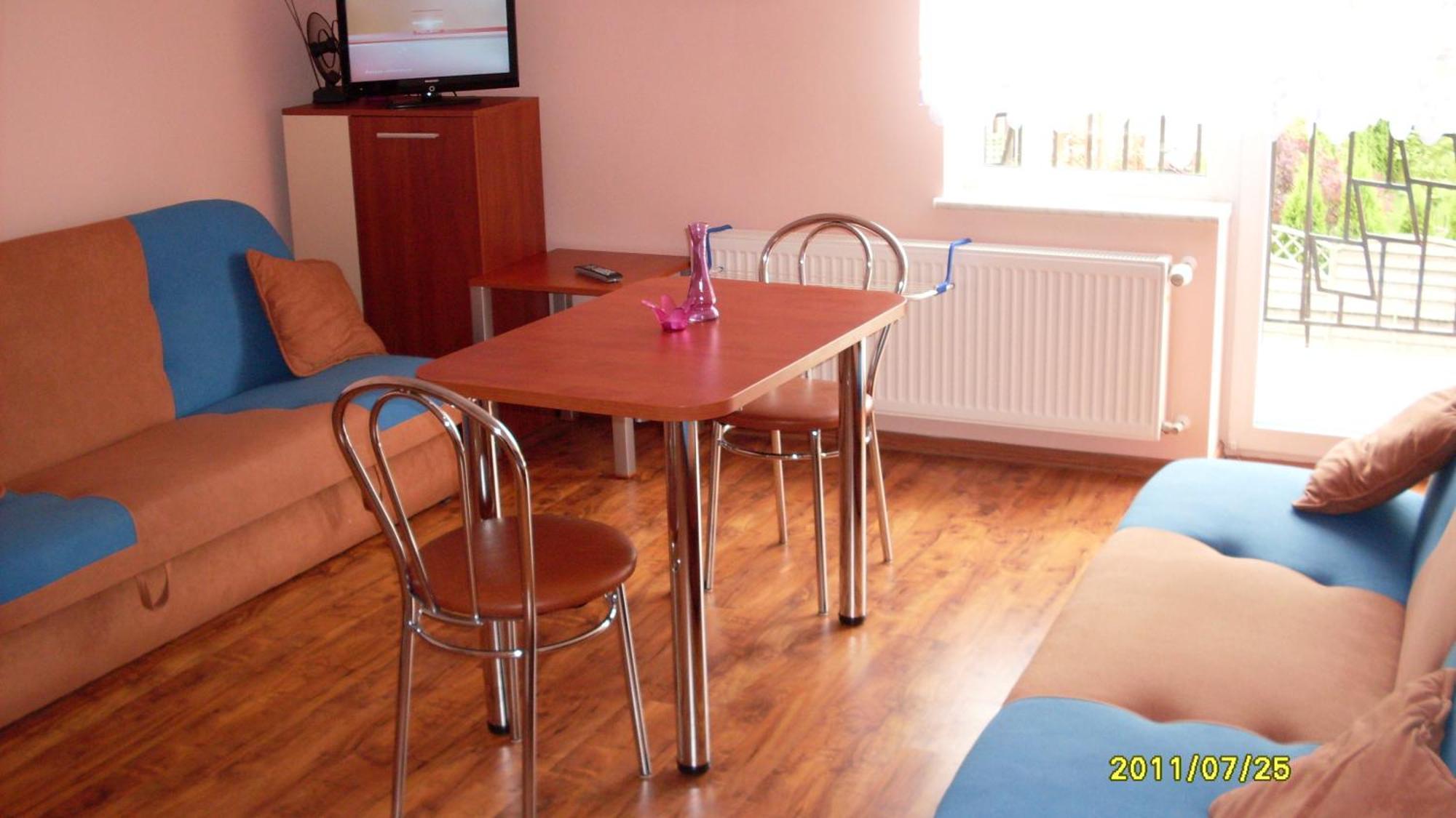 W.Mieczowa Apartment ชวีโนวิชแจ ภายนอก รูปภาพ